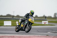 brands-hatch-photographs;brands-no-limits-trackday;cadwell-trackday-photographs;enduro-digital-images;event-digital-images;eventdigitalimages;no-limits-trackdays;peter-wileman-photography;racing-digital-images;trackday-digital-images;trackday-photos